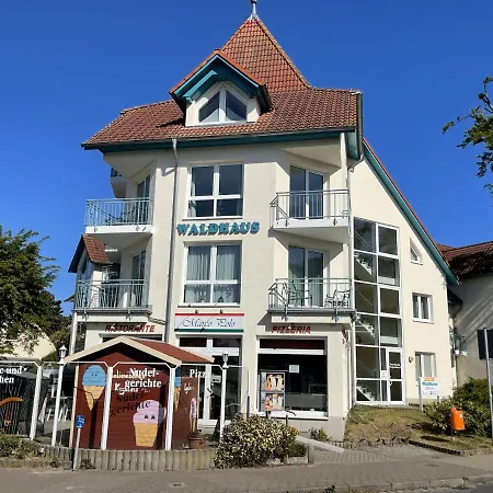 Helena Mit 2 Terrassen Апартаменты *