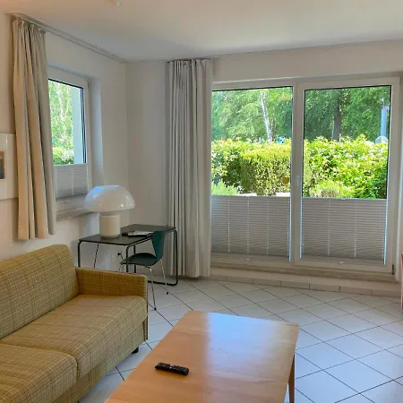 Helena Mit 2 Terrassen Цемпин