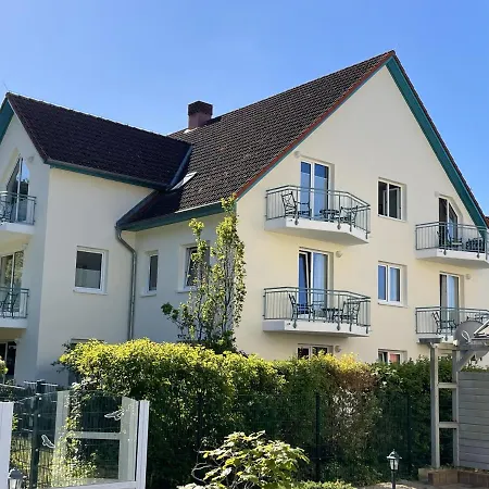Apartment Helena Mit Terrasse Zempin