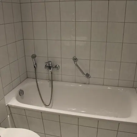 Helena Mit 2 Terrassen * Цемпин